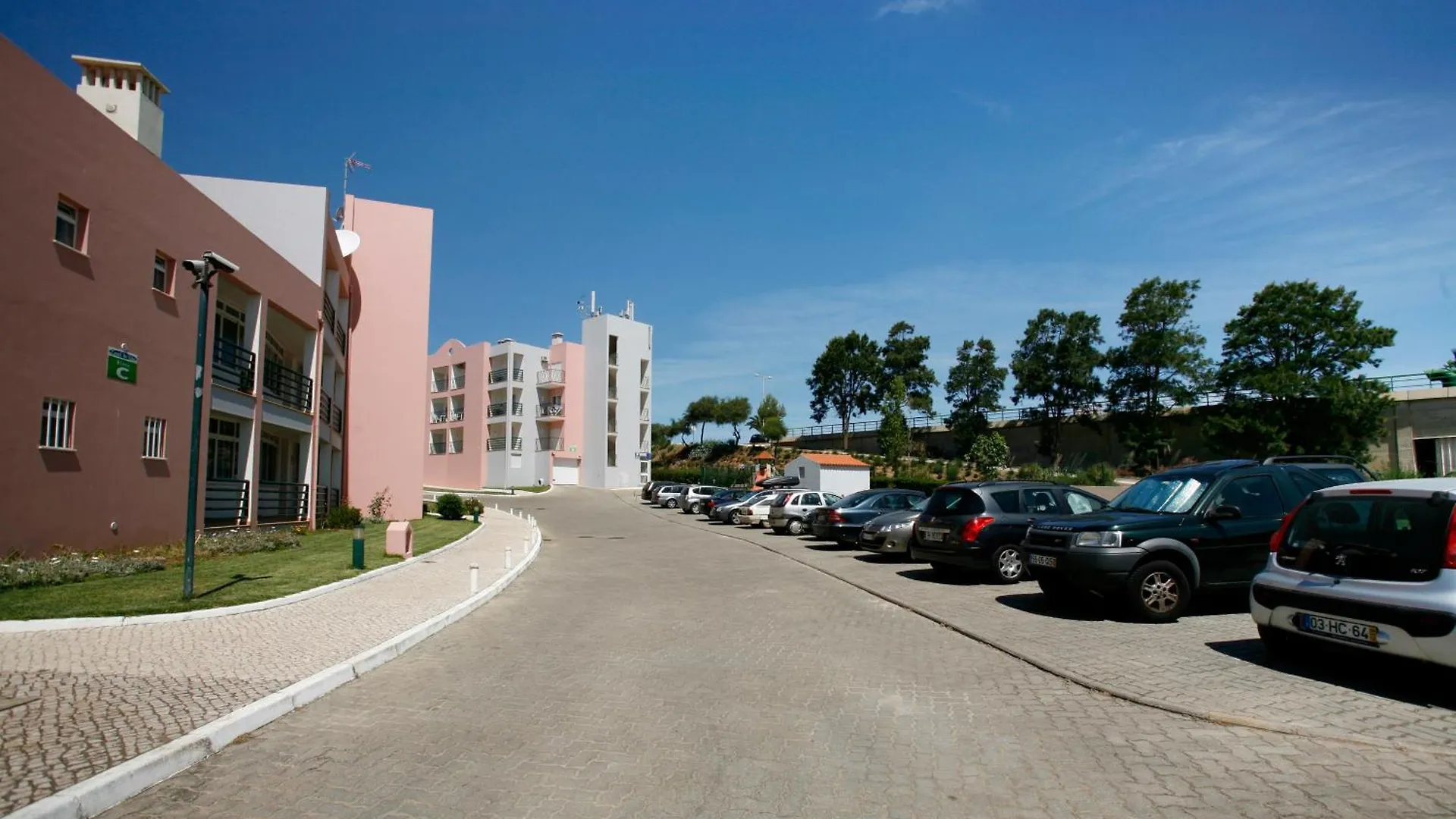 Apartamentos Coral Do Vau Portimao 3*,