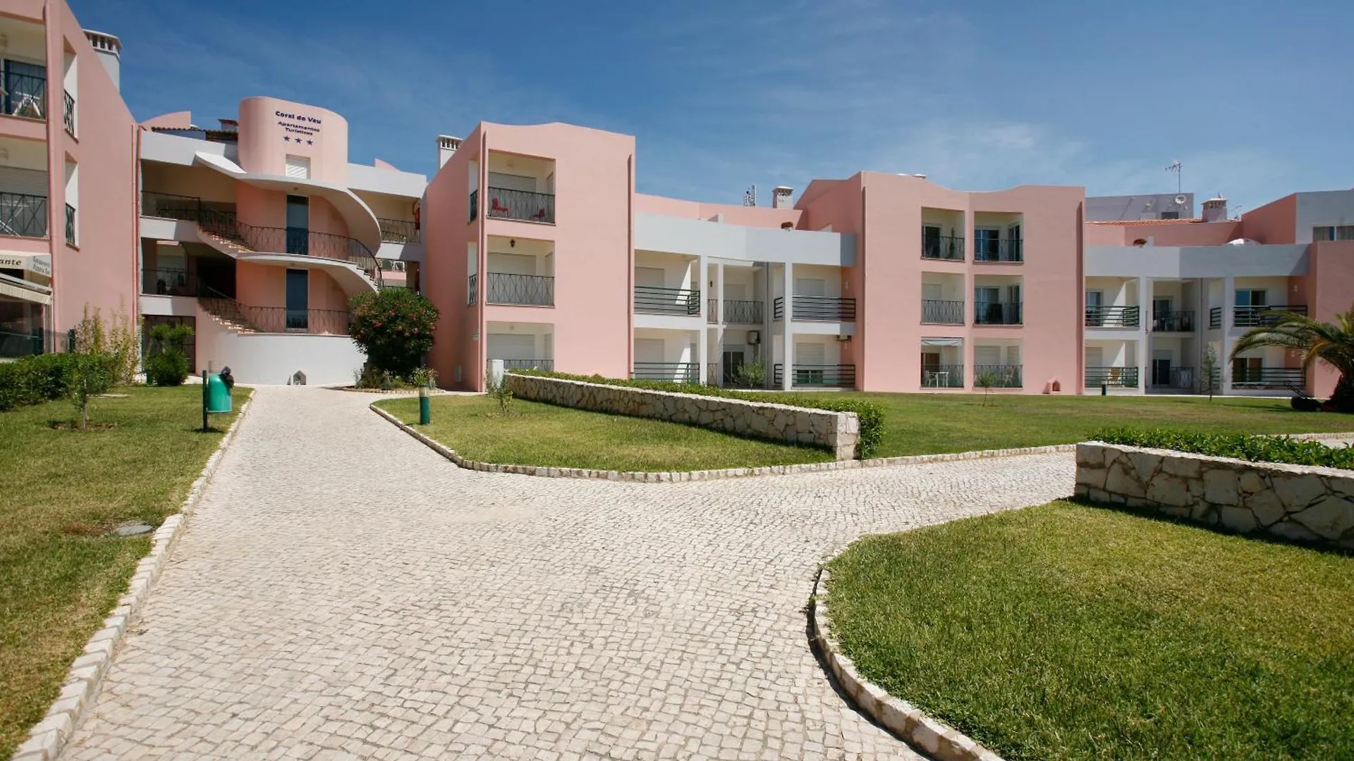 Apartamentos Coral Do Vau Portimao