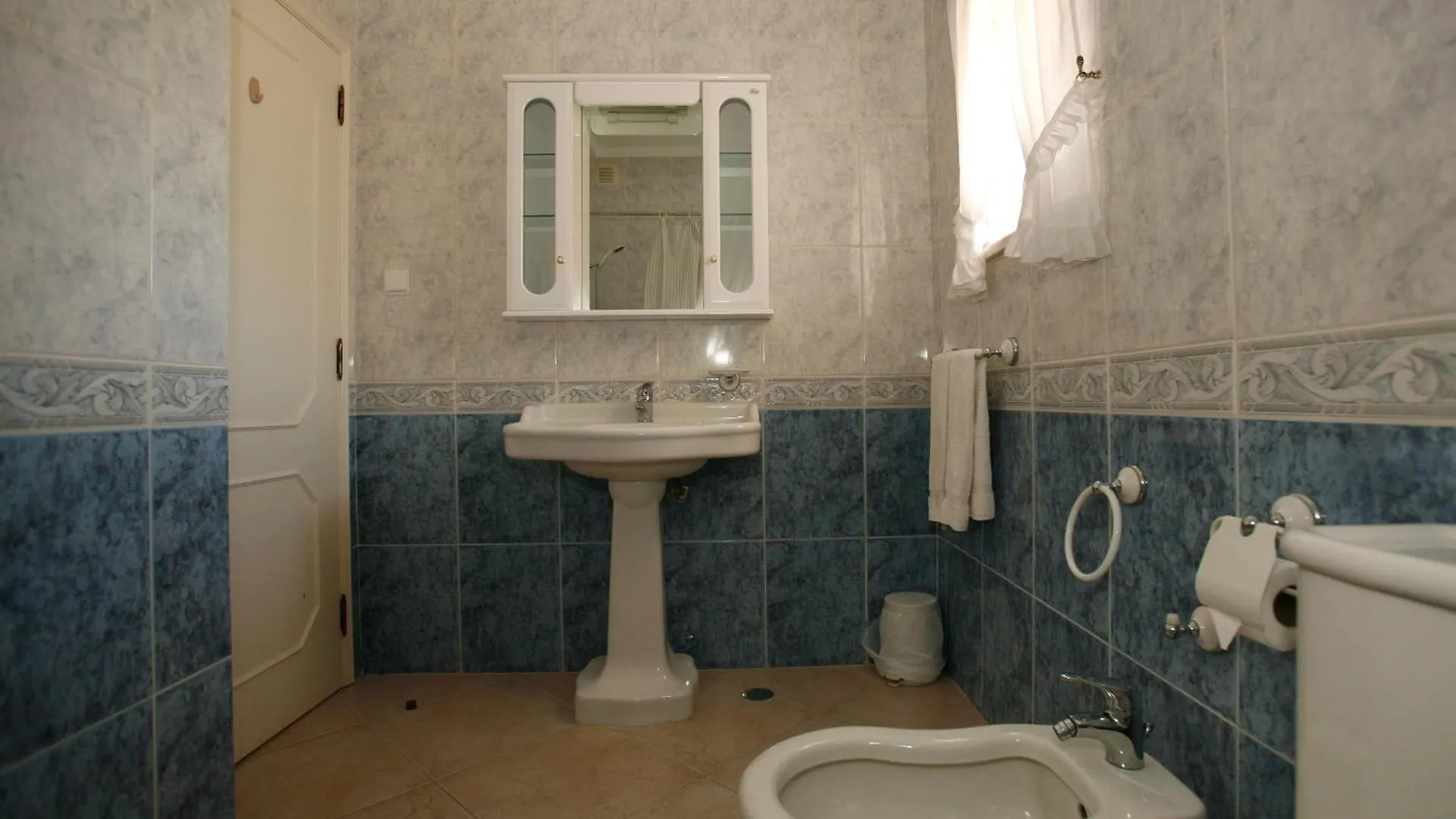 Apartamentos Coral Do Vau Portimão 3*,  Portogallo
