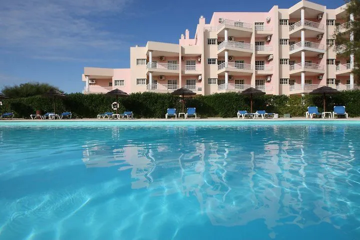 Apartamentos Coral Do Vau ポルティマン